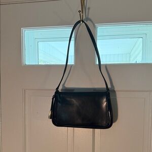 Liz Claiborne Vintage Black Patent Leather Shoulder Bag